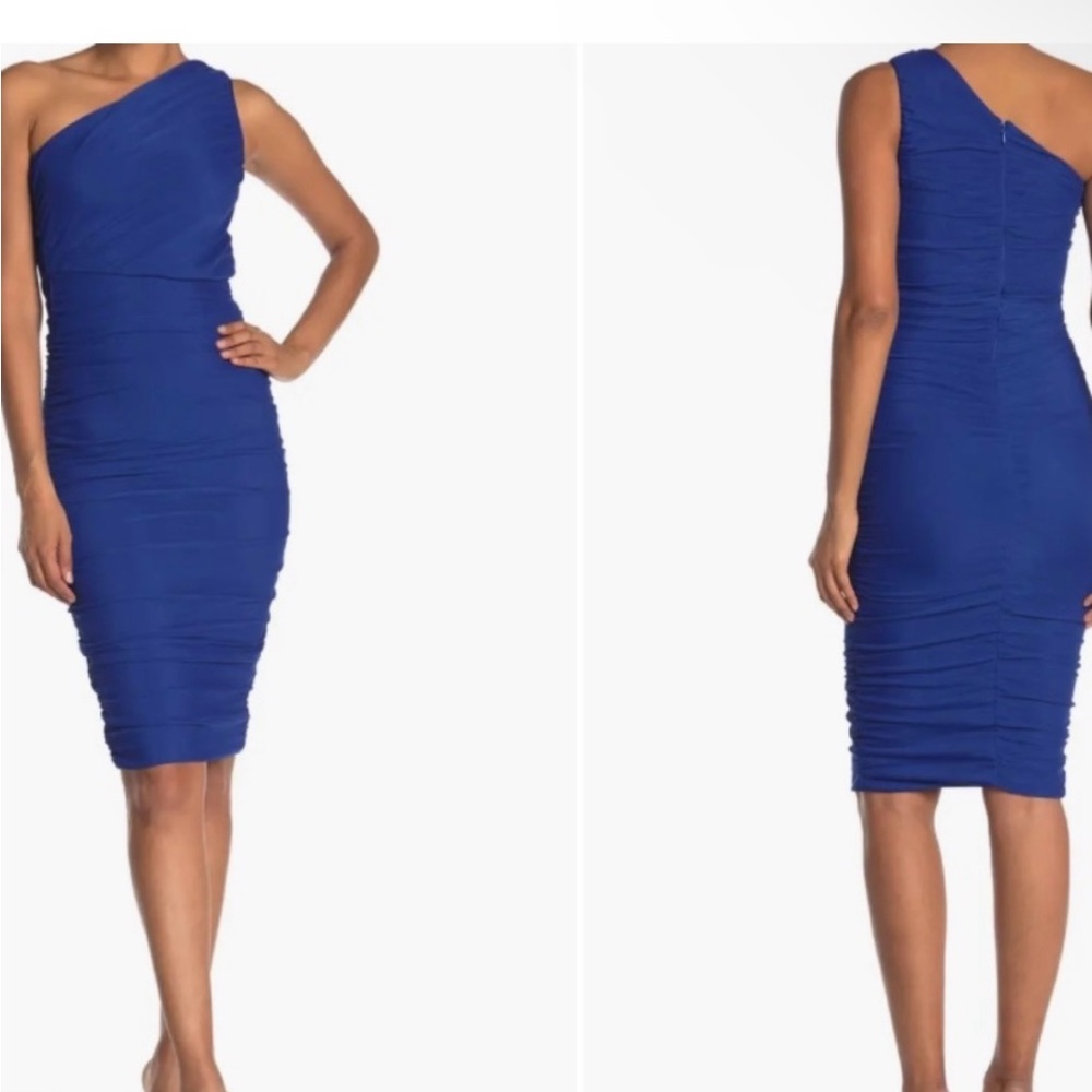 Love X Design Woman Blue One
Shoulder Midi Dress Size:S
New with tags